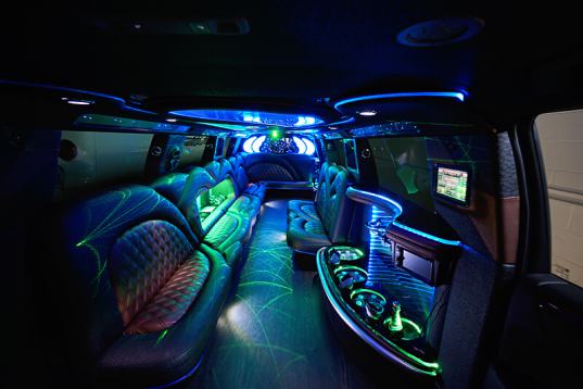 Farmington hills limo company